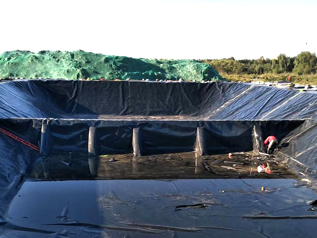 防渗膜厂家为您概述复合土工膜鼓包现象。 防渗膜厂家为您概述复合土工膜鼓包现象。