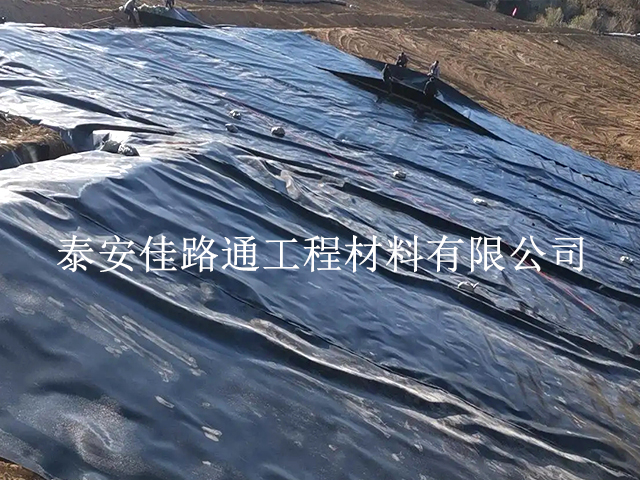 建设鱼塘为何选择hdpe土工膜铺设施工? 建设鱼塘为何选择hdpe土工膜铺设施工?