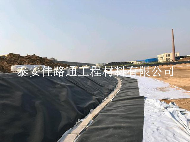 找出HDPE防渗膜表面出现斑点的原因 找出HDPE防渗膜表面出现斑点的原因