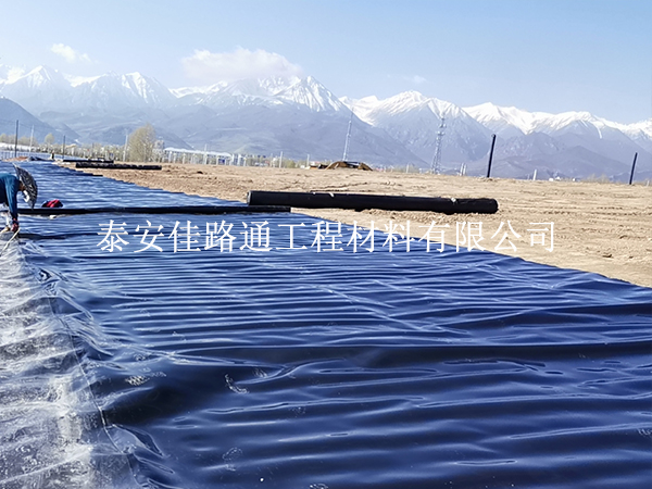 防渗膜厂家给您支招,选择好的鱼塘防渗膜 防渗膜厂家给您支招,选择好的鱼塘防渗膜