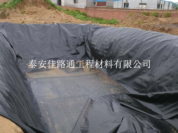 如何发挥复合土工膜的防水性能? 如何发挥复合土工膜的防水性能?