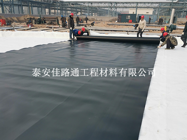 养殖防渗膜破损后该如何进行修补? 养殖防渗膜破损后该如何进行修补?