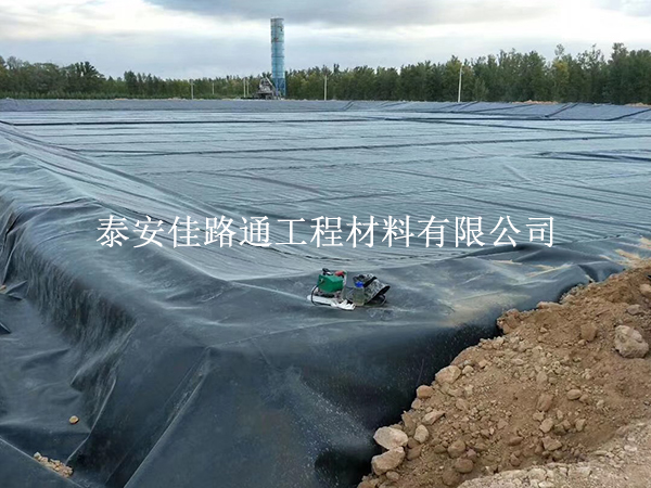 利用有效方式提升水产养殖防渗膜的使用寿命 利用有效方式提升水产养殖防渗膜的使用寿命