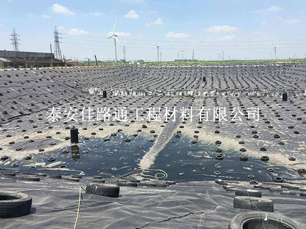 了解垃圾填埋场防渗膜的铺设要求