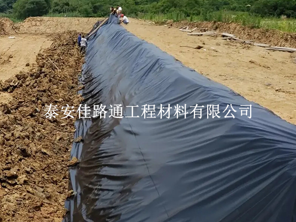 防渗土工膜厂家立足市场的创新策略与未来展望 防渗土工膜厂家立足市场的创新策略与未来展望