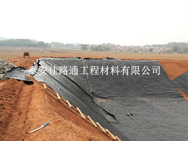 鱼塘防渗膜的使用铺设如何进行修复工作? 鱼塘防渗膜的使用铺设如何进行修复工作?