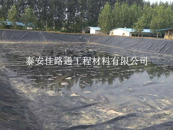 铺设鱼虾养殖防渗膜过程中有哪些技术要求? 铺设鱼虾养殖防渗膜过程中有哪些技术要求?