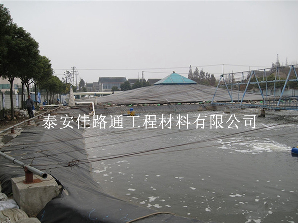 水产养殖防渗膜施工规格:精准操作,构建高效养殖环境 水产养殖防渗膜施工规格:精准操作,构建高效养殖环境