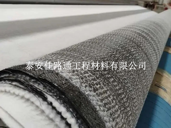 膨润土防水毯施工细节技巧:精准铺设,滴水不漏的艺术 膨润土防水毯施工细节技巧:精准铺设,滴水不漏的艺术