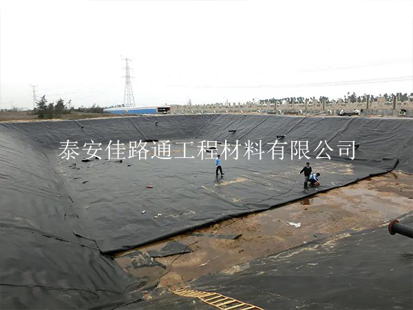 水产养殖防渗膜冬季维护技巧:守护水下的温暖家园 水产养殖防渗膜冬季维护技巧:守护水下的温暖家园