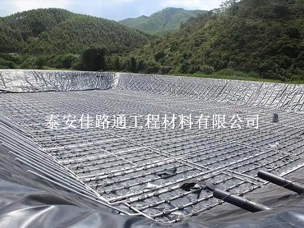 防渗土工膜:环保新卫士,守护绿水青山 防渗土工膜:环保新卫士,守护绿水青山