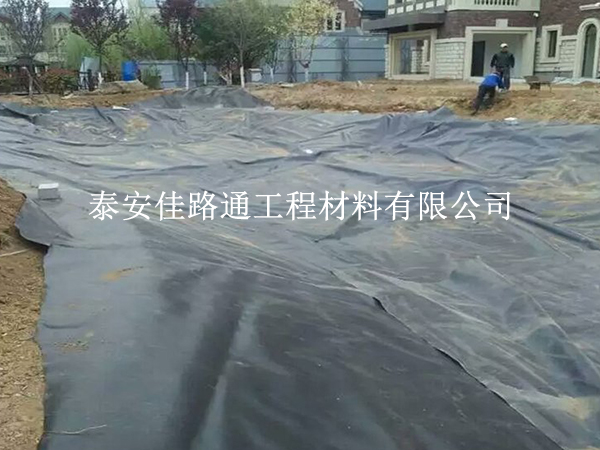 如何巧妙延长养殖防渗膜使用寿命:几个实用小贴士 如何巧妙延长养殖防渗膜使用寿命:几个实用小贴士