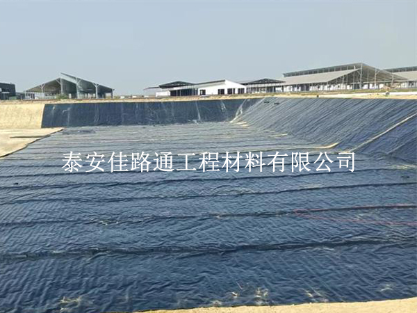 养殖防渗膜施工前节点处理:细节决定成败 养殖防渗膜施工前节点处理:细节决定成败