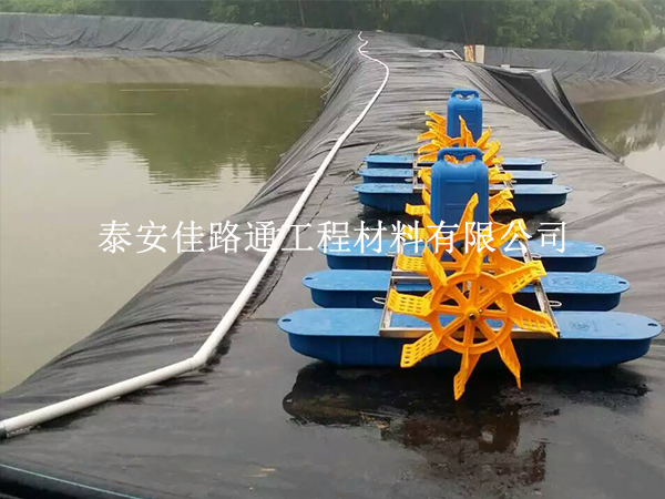 养殖防渗膜破了别慌!电焊修复技巧帮你省成本 养殖防渗膜破了别慌!电焊修复技巧帮你省成本