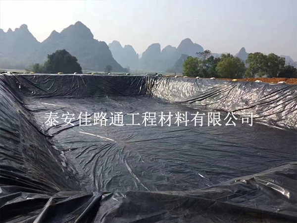 水产养殖防渗膜使用寿命:这些环境因素不可忽视 水产养殖防渗膜使用寿命:这些环境因素不可忽视