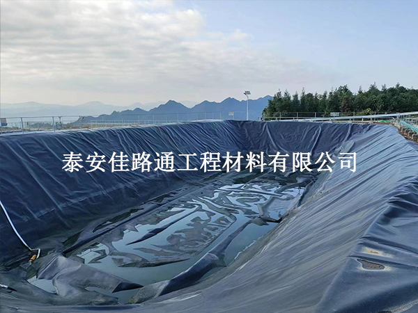 蓄水池防渗膜施工效率翻倍的实战经验，老工程师看完都说内行