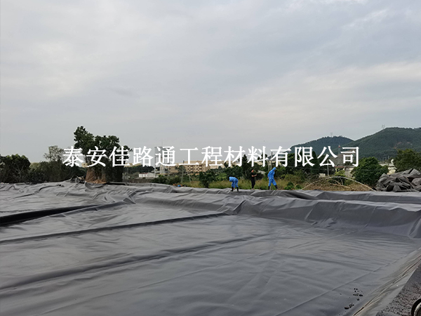 氧化塘防渗膜用了就不管？长期防护才是真正的省钱之道