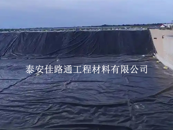 防渗土工膜铺设这样干，省工省料更省心