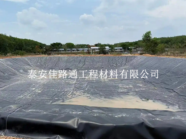 防渗土工膜好坏怎么辨？这几招现场就能用