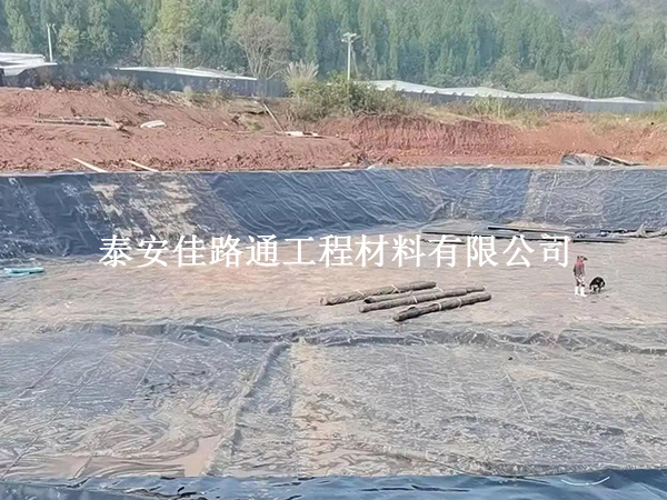 氧化塘防渗膜焊接，关键要控住这几点